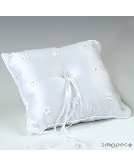 Cojín para alianzas con flores y perlitas. con referencia MOP-A12 y un precio de 10,90 € de la sección Detalles para bodas