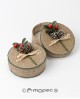 Cajita de yute con decoración navideña. con referencia MOP-A947 y un precio de 3,35 € de la sección Regalos y objetos para la...