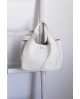 Bolso hobo pespuntes blanco de Noco. con referencia NOC- 2515655D y un precio de 57,65 € de la sección Bolsos de mujer