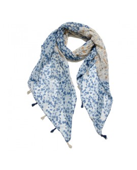 Foulard tonos azules y beige con borlas firma Tantrend. con referencia TAN- 3621856 y un precio de 15,00 € de la sección comp...