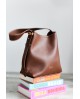 Bolso hobo Noco mediano marrón piel vegana con referencia NOC-2525661M y un precio de 49,15 € de la sección Bolsos de mujer