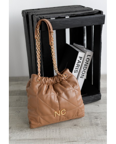 Bolso saco Noco camel piel vegana con referencia NOC-2525642M y un precio de 49,75 € de la sección Bolsos de mujer
