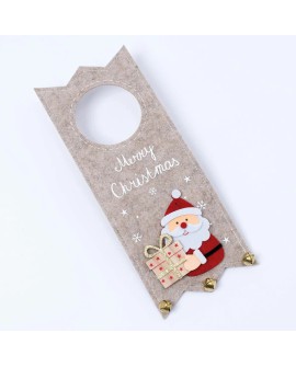 Decoración navideña de puerta con Papá Noel y cascabeles con referencia MOP-NA109 y un precio de 3,40 € de la sección Regalos...