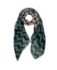 Foulard estampado zigzag y pata de gallo en verde o beige con referencia TAN-03621982 y un precio de 11,25 € de la sección Pa...