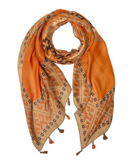 Foulard naranja con estampado geométrico étnico y borlas con referencia TAN-03621999 y un precio de 17,15 € de la sección Pañ...