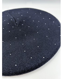 Boina joya de lana negra – Noco Complementos con referencia NOC-G25209 N y un precio de 21,70 € de la sección Pañuelos y gorr...