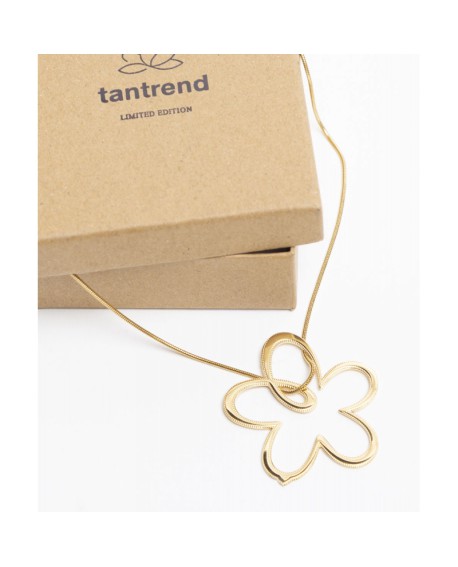 Collar dorado flor calada Tantrend Little Things con referencia TAN-06290004 y un precio de 18,50 € de la sección bisutería m...