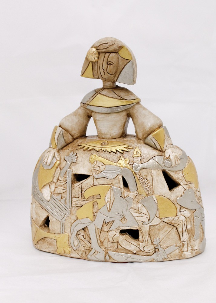 figura de Menina pintada a mano y decorada